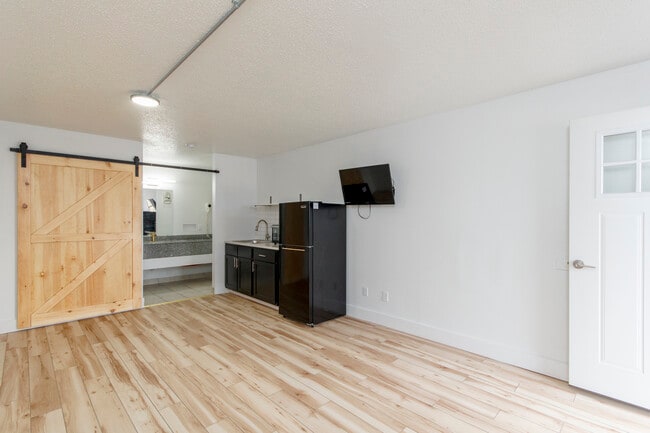 Photo - Osage Commons