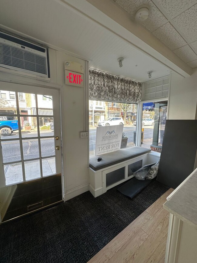 Photo - Prime Commercial Storefront in the Heart o...