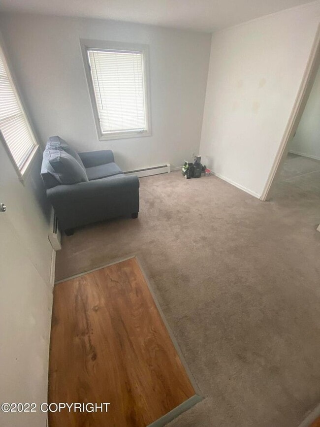 Photo - 700 W 45th Ave Unidad A