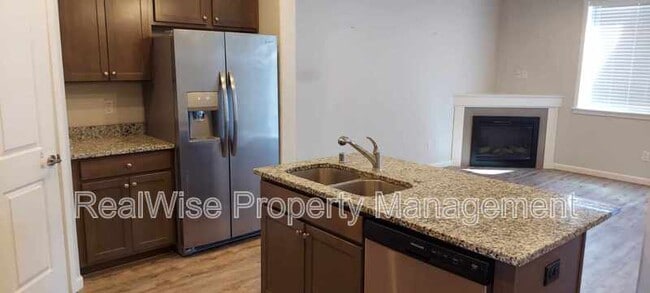 Photo - 5909 NE 57th Ave