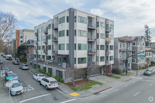 Photo - Lakeview Condos