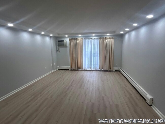 Photo - 131 Coolidge Ave Unit 122