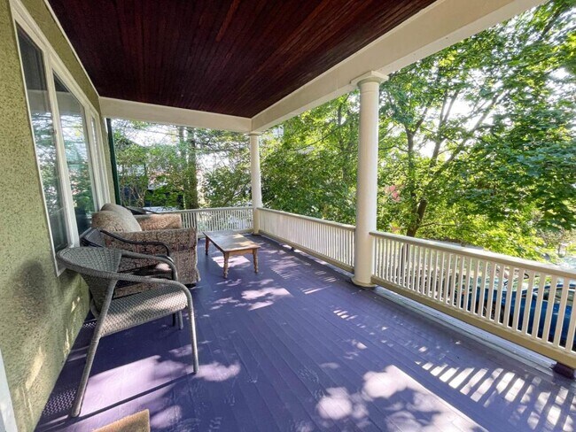 Photo - 103 Spring Ln