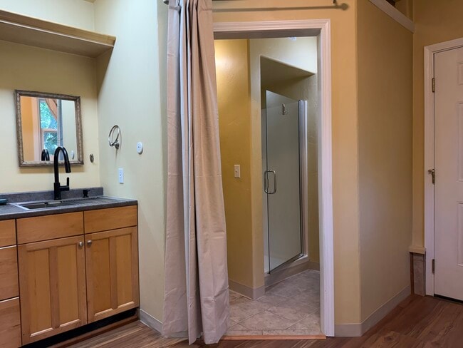 169 Park Ave Unit 169D