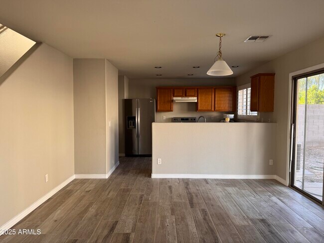 Photo - 2719 S Sailors Way