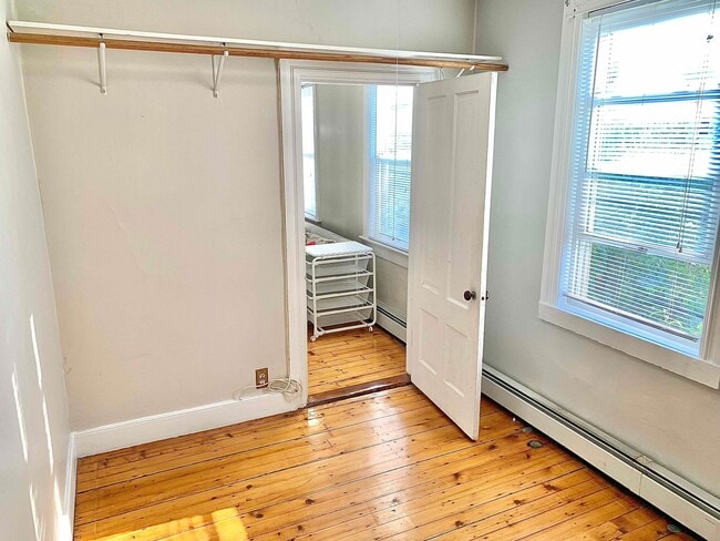 Photo - 40 E Transit St Unit Room rental in Apt 2