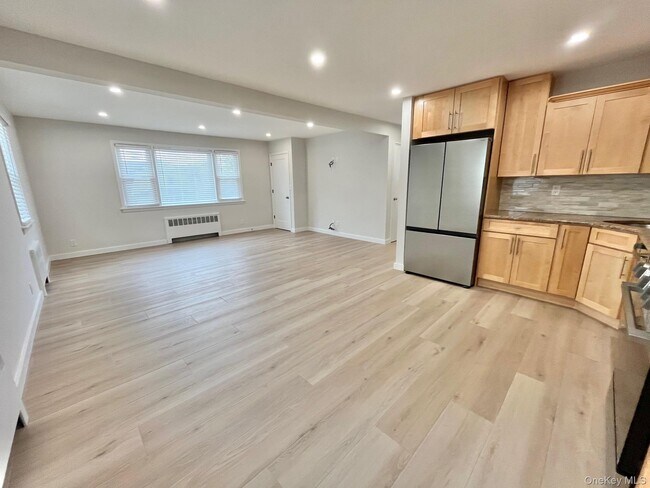 Photo - 237 Woodland Ave Unit 1