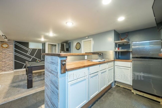 Photo - 3517 62nd St