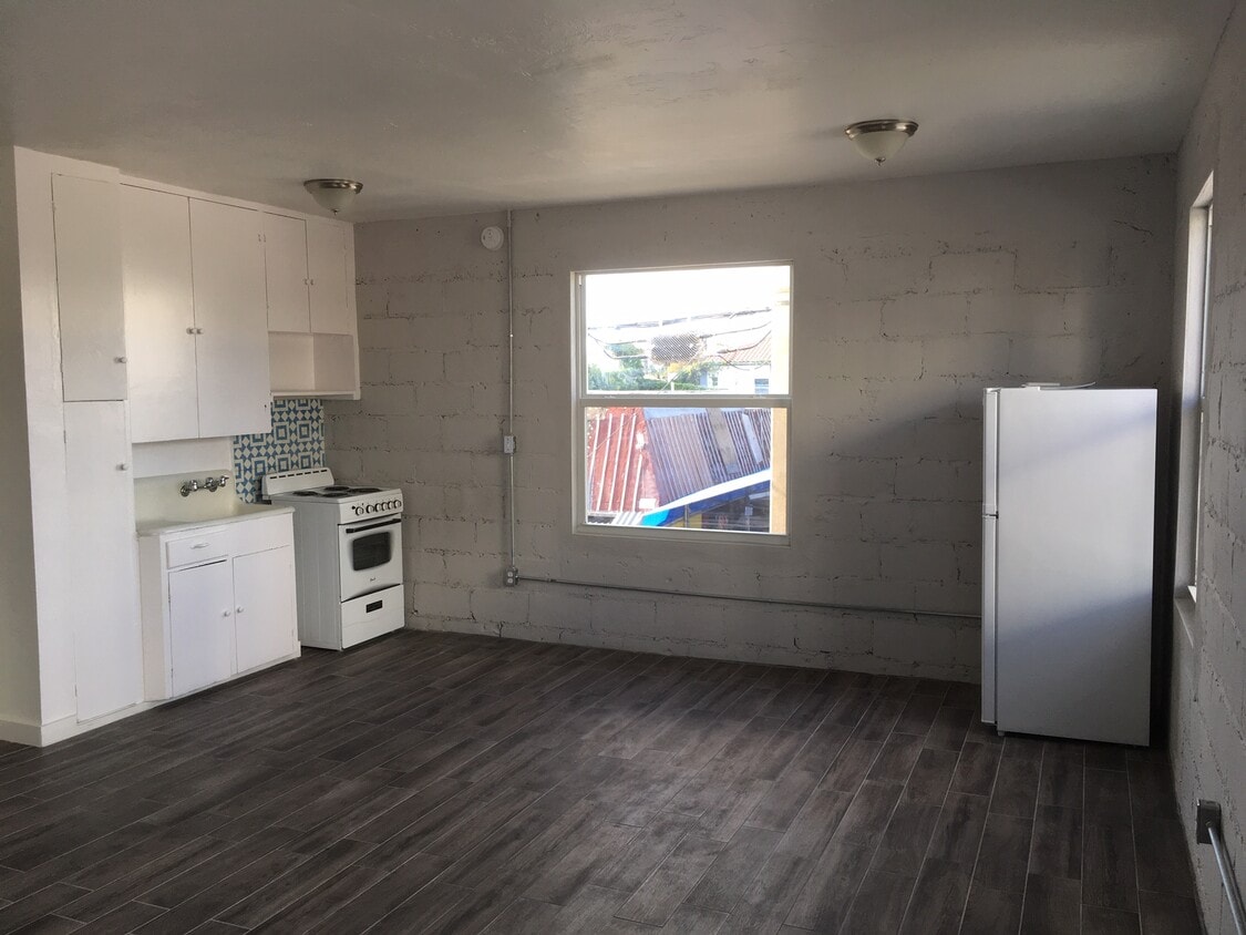 Photo - 240 NW 8th Ave (Miami, FL)