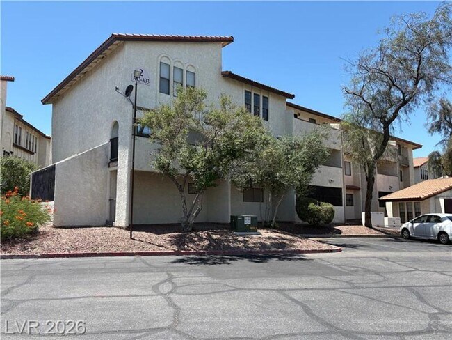 Photo - 2080 E Karen Ave