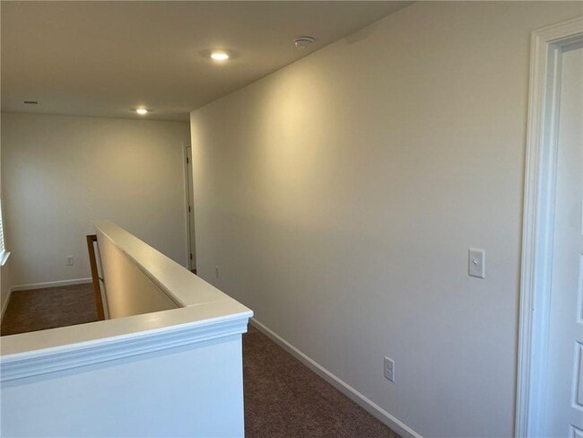 Photo - 31 Pineview Dr