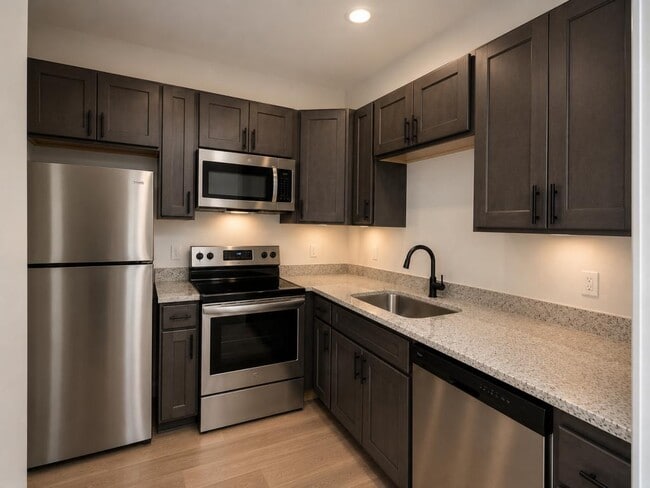 Photo - 142 Pinehurst Wy