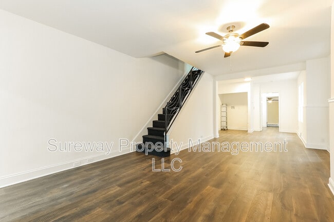 Photo - 447 Pusey Ave