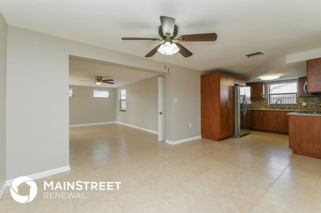 Photo - 3048 Salisbury Dr