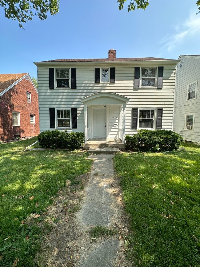 Photo - 1023 E Rudisill Blvd Casa