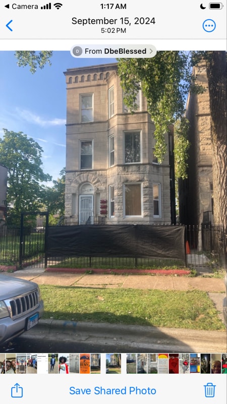 Building Photo - 650 W 61st St Rental