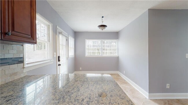 Photo - 2599 Eastwood Dr