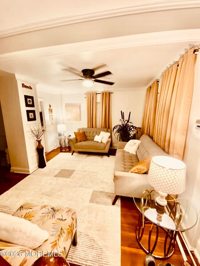 Photo - 1139 Asbury Ave