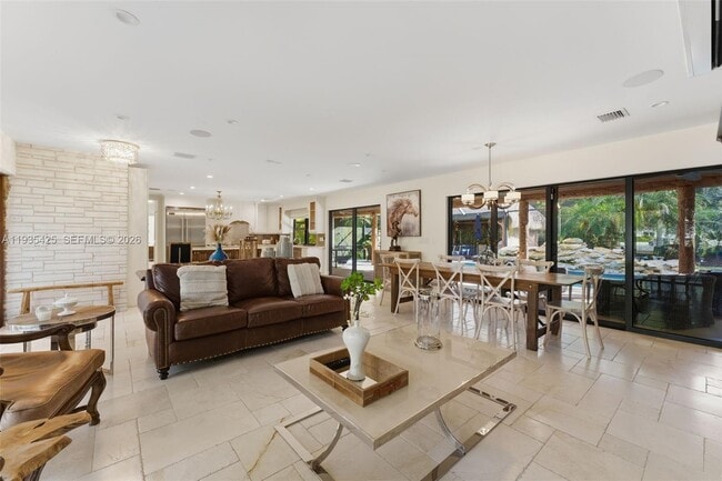 Photo - 9890 SW 138th St