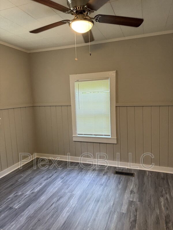 Photo - 224 Bell St