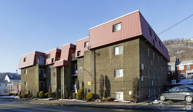 Photo - 1914 Main St