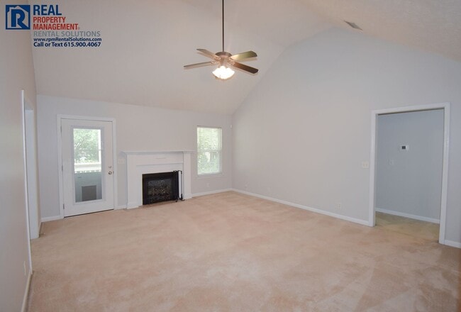 2917 Waywood Dr
