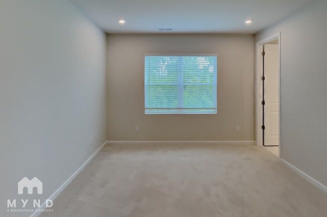 Photo - 6057 Longar Ln