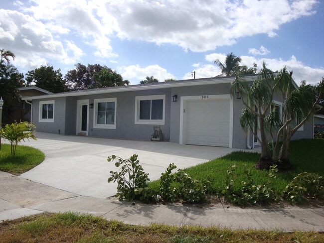Photo - 1415 Lake Victoria Dr