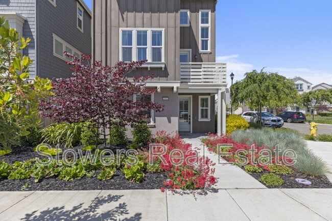 Photo - 2012 Confidence Wy