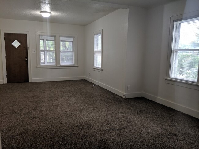 Photo - Nice 2-Bedroom Home for Rent in North Central Elkhart