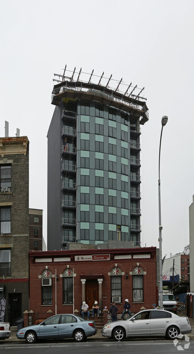 Hoyt Plaza Development - Hoyt Plaza Development Apartments