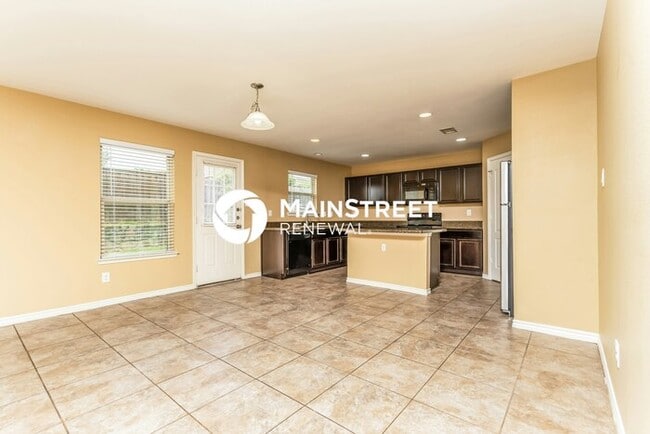 Photo - 3 Bedroom Pet-Friendly Home in Balch Springs, TX with Main Street Renewal