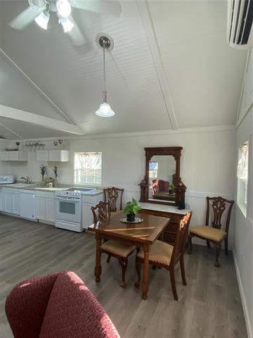 Photo - 1425 Lone Star Rd