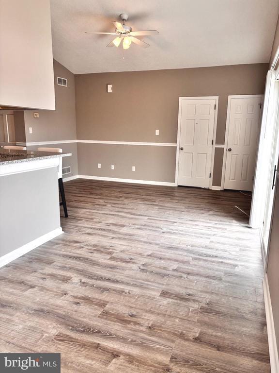 Building Photo - 478 E Main St Unit 480 E MAIN APT. 6