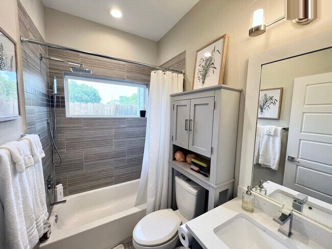 Photo - 7704 Nasser Ln