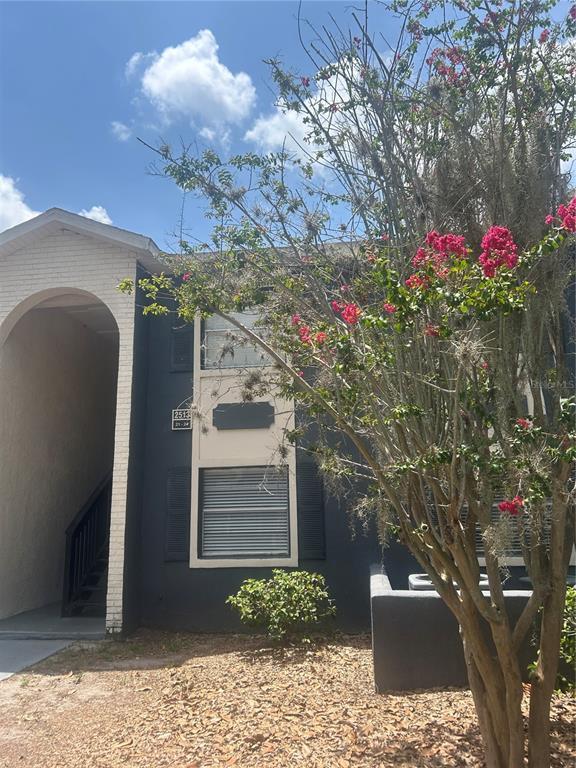 Building Photo - 2513 N Alafaya Trail Unit 21
