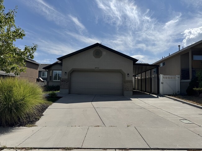 Photo - 4931 W Berry Creek Dr