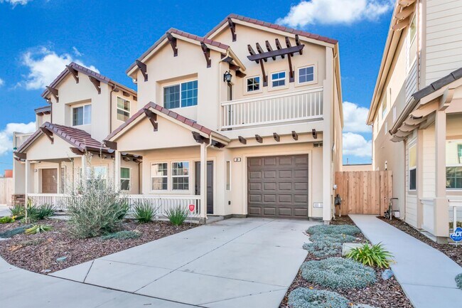 Photo - 29 Lake House Ct