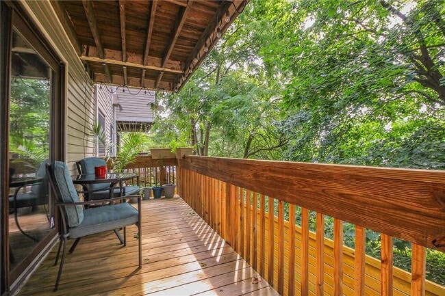 Building Photo - 26 Hillside Terrace Unit #H Rental