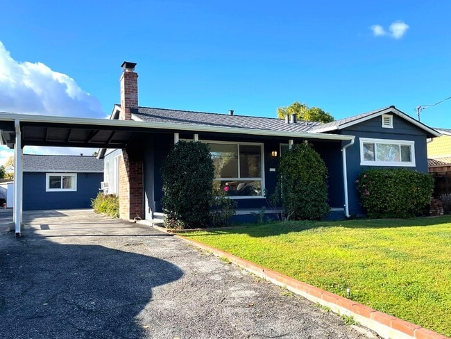 Photo - 1153 Erin Way