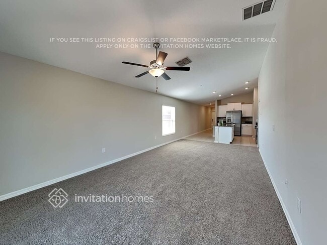 Photo - 8604 37th Ter E