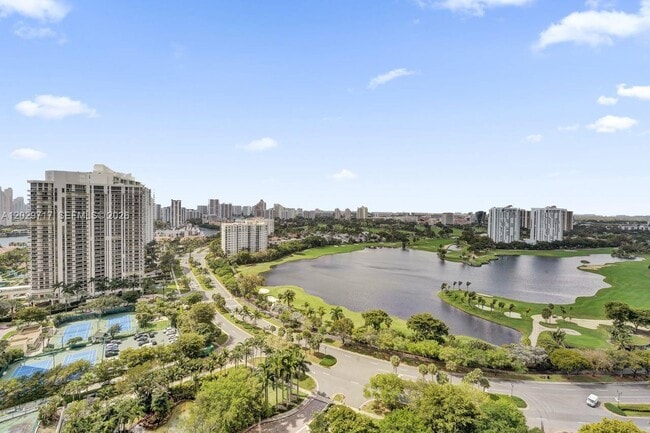 Photo - 20281 E Country Club Dr Unit 2209