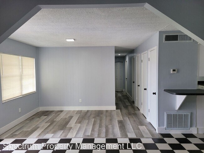 Photo - 3 br, 2 bath House - 4712 Pleasant Valley Ct