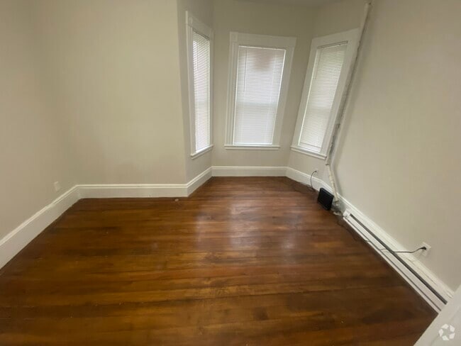 Building Photo - 60 Westville St Unit 1 Rental