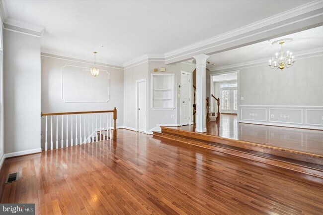 Photo - 1805 Dawson St