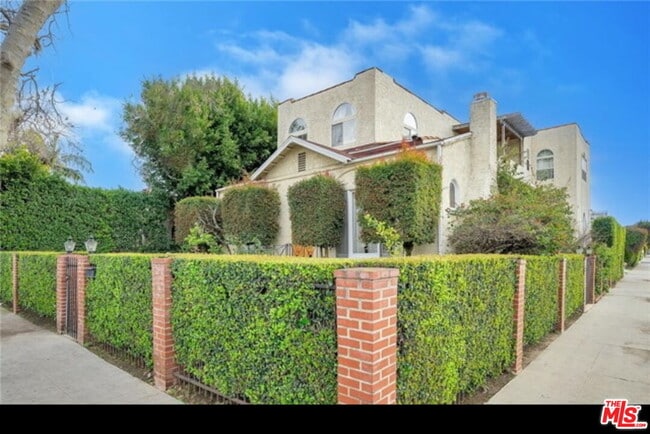 Photo - 466 S Orlando Ave