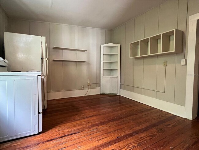 Photo - 414 NE 5th Ave Unit 7