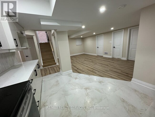 Photo - 21 Copperhill Hts