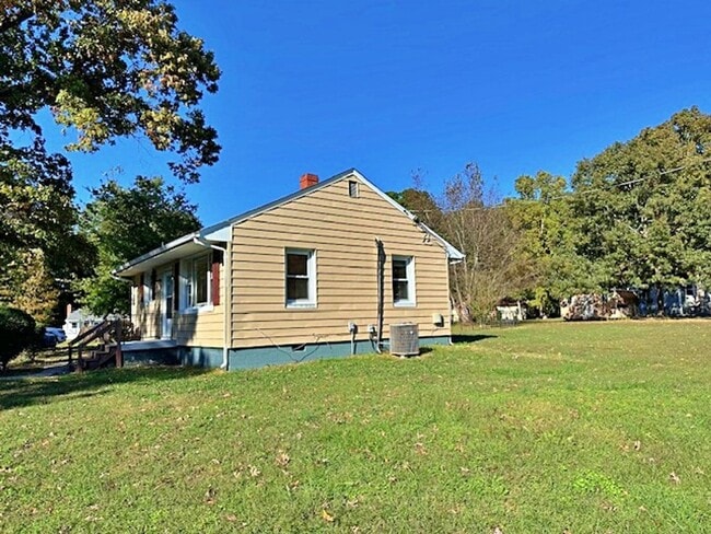 Photo - Cottage Rancher on Private Drive