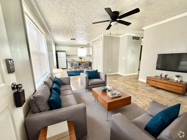Building Photo - 1108 Mazatlan Cir Unit 1108-A Rental
